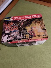 Revell Outlaw Robin Hood Fink 7622 Vintage Model Car Kit
