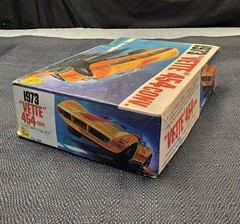 Palmer 1973 VETTE / Corvette 454 Convertible Model Kit 7311-100 Incomplete!!