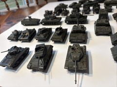 LOT Of 40 1/87 Roco Minitanks Austria 32 Tanks 8 Trucks DBGM HO SCALE