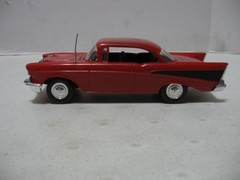 Monogram Red/Black 1957 Chevy Hardtop 1/24 Scale Built Model Kit #2225