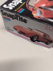 Snap Tite 1:32 Scale Monogram Corvette Stingray Kit 1016 Open Box Sealed Parts