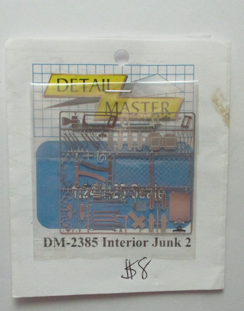 Interior Junk 2 1:24 1:25 Detail Master Model Car Accessory 2385