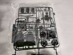 Toyota Land Cruiser 4×4 4 Wheel Drive Nichimo 1:20 Model Kit Sealed Parts Bags