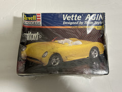 Revell Monogram Vette Agin By Thom Taylor 1:24 Scale Skill Level 2 New Sealed