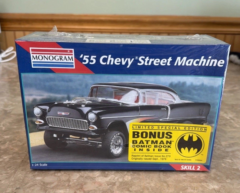 Monogram 55 Chevy Street Machine 1/24 2211 Factory Sealed 1991 Kit Batman Comic