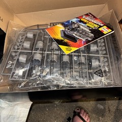 Haynes Build Your Own V8 Engine Scale Model Kit -Open box unassembled See Notes