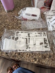 REVELL 1932 FORD SEDAN STREET ROD FACTORY SEALED INSIDE KIT! CIRCA 2007! VMCP!