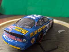 1/24 Elliott Sadler #21 Citgo “Play and Win”Ford Taurus NASCAR Hand Built Model