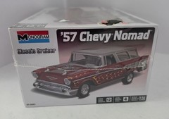 Monogram ’57 Chevy Nomad Classic Cruiser 1:24 Scale Model Car Kit Sealed NEW