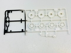Vintage 2001 Revell BMW Z8 Car Model 7.25″ Long 67 Piece Decals 1:24 Skill 2