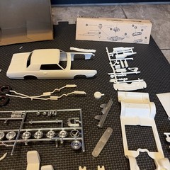 Vintage AMT 1968 Ford Thunderbird Car Model Kit W/Box