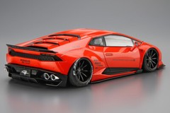 Aoshima 1/24 Liberty Walk LB-Works Lamborghini Huracan Ver. 1 Plastic Model Kit