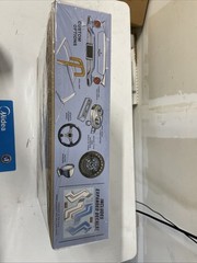 AMT Round 2 AMT1206/06 1957 Ford Thunderbird Retro Deluxe kit 1/16 new Sealed
