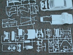 DONOR 1993-1994 NASCAR CHEVROLET LUMINA STOCK CAR KIT – WHITE – MONOGRAM 1/24