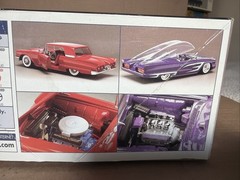 Monogram ‘58 Ford Thunderbird Convertible 2 n’ 1 #85-2385 Released in 2002 NEW