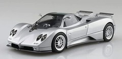 Aoshima 05602 1/24 Scale Model Super Car(7) Kit Pagani Zonda C12-S ’00