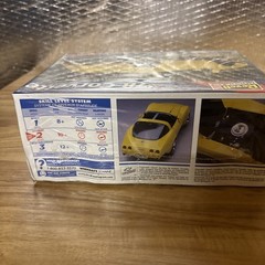 Revell Monogram78Corvette Plastic Model Kit#85-2520 Sealed Made in USA Excellent