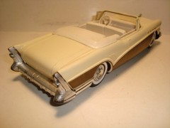 AMT 1957 Buick Roadmaster Convertible Dealer Promo Model Car