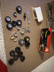 AMT 1/25 Scale AMT1219 1972 GMC Jimmy Model Kit Needs Help