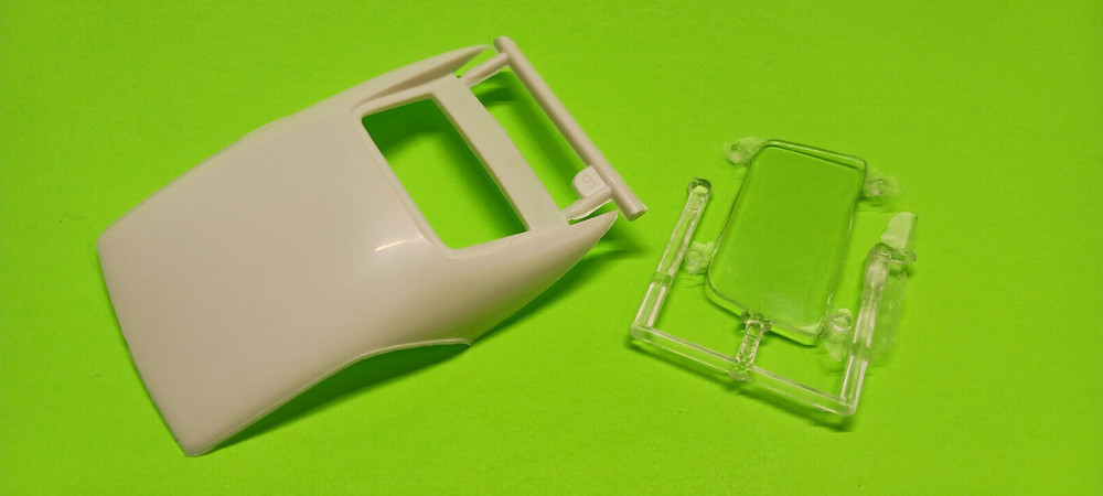 1965 Pontiac GTO 1/25 AMT Model Car Part Convertible Fastback Hardtop Back Glass