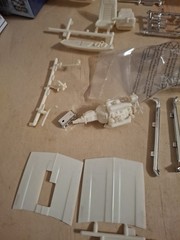 AMT ’68 Chevrolet Camaro Z/28 2 in 1 Customizing 1:25 Model Kit, Partially Toge
