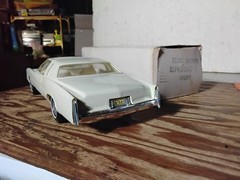 1976 EL DORADO Cadillac *phoenician Ivory* PROMO Dealer BOX Model Plastic