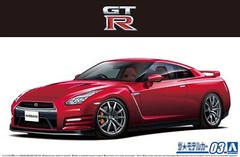 Aoshima 1/24 The Model Car Kit Nissan GT-R R35 Pure Edition ’14 w/Engine Parts