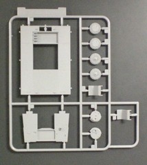 Dragon 1/35th Scale 7.5cm Pak 40/4 auf RSO Parts Tree H from Kit No. 6679