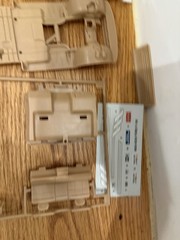 AMT Ford F150 Shortbox Pickup Truck Model Kit Parts