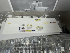 Ertl Mack DM 800 Truck Model Kit #21352P NIOB All Parts Sealed