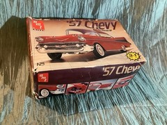 VINTAGE MODEL KIT -AMT#6563 “57 CHEVY BELAIR HARDTOP OPEN Box