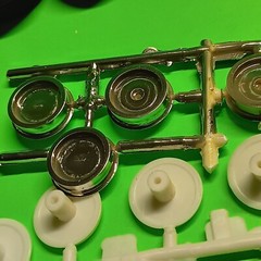 1972 GMC Jimmy Blazer 4×4 1/25 AMT Stock Tire Rim Wheel Axle Chrome Hubcap Part