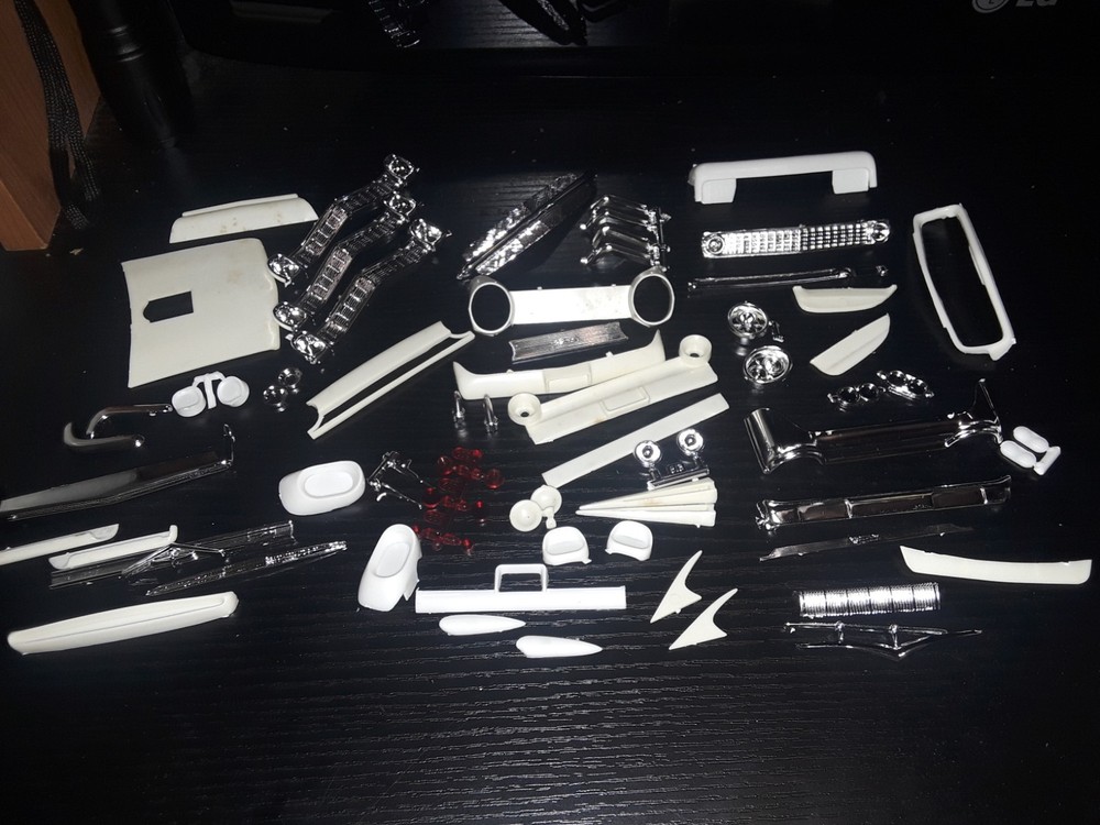 1/25 scale Model car parts AMT Custom body parts and accessories