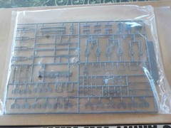 Bandai 1/15 Scale Remote Control Panzerkampfwagen VI/TIGER I–SEALED PARTS