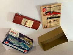 AMT 1961 Lincoln Continental Convertible Kit # K-411 Model built in Box 61