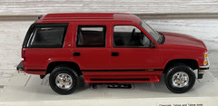 AMT/ERTL 1995 CHEVROLET TAHOE VICTORY RED DEALER PROMO MODEL #8946EO
