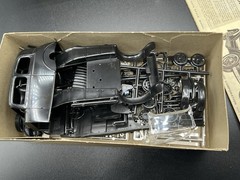 AMT MODEL KIT 1932 FORD VICTORIA VICKY 2432-150 Rare Kit