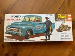 Revell Authentic Kit Ford Pick-Up Truck 1995 Factory Sealed