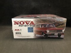Moebius 1965 Chevrolet Chevy II Nova Super Sport Coupe 1:25 Scale Model Kit 2322