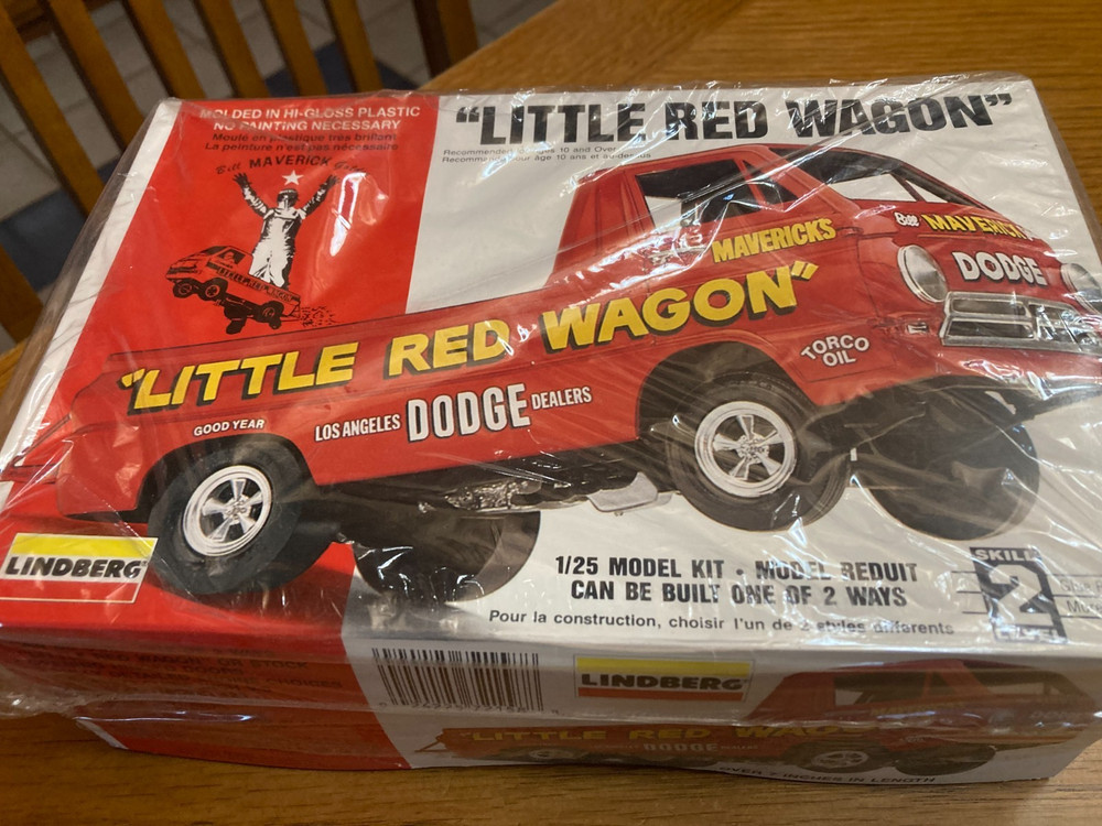 Lindberg Dodge “Little Red Wagon” Drag Truck Model 1/25 72158, New Sealed Parts