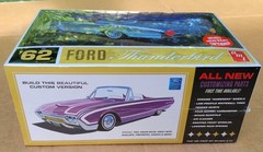 AMT 1962 Ford Thunderbird 2’n1 Customizing Factory Sealed Box 1:25 Model Kit 682