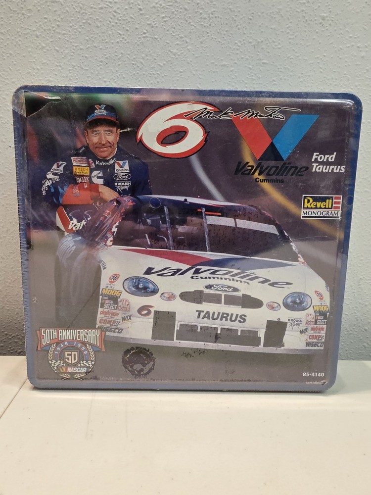 Revell Monogram Ford Taurus Model Kit Nascar 50th Collector Tin Mark Martin New