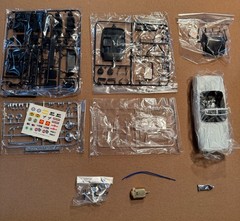 Nichimo Datsun Fairlady SR311 2000 1968-1970 1/24 Model Kit #HC-2405 Motorized
