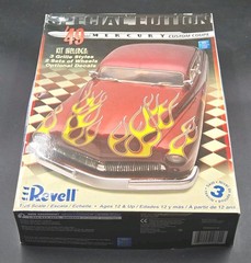 Revell 1/25 1949 Mercury Special Edition Series Model Kit New Sealed Parts #2860
