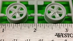 1/24 1984 Porsche 911 Carrera 3.2 Coupe Fuchs Rims Wheels Rubber Tire Staggered