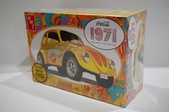 AMT 1971 Volkswagen Coca-Cola Superbug Gasser 1:25 Scale Model Kit AMT1284/12