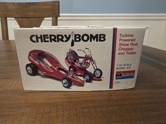 Vintage Monogram Cherry Bomb 1/24 Model Kit #6761 Show Rod Chopper Trailer
