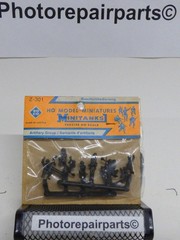 Roco Minitanks / (NEW) 1/87 WWII British Artillery Gun Crew Soldiers Lot #564Y©