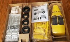 Revell 1:8 1932 Ford Roadster Highboy Hot Rod Custom Resin Body & Parts Included