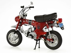 MODEL KIT DAX HONDA EXPORT 70 MOTORCYCLE 1/6 SCALE MODEL BY TAMIYA TAM-16002